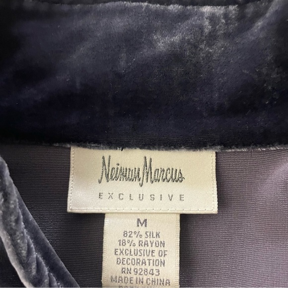 Neiman Marcus Vintage Silk Blend Cardigan Size Medium | Blue | Velvet Feel - Picture 7 of 11
